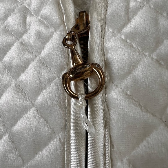 90's LIZ CLAIBORNE Villager Sport Pearl White Quilted Velvet Vest Size 1 (XL) - Picture 4 of 15